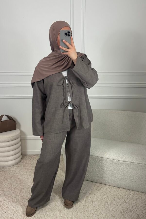 Alaya – taupe