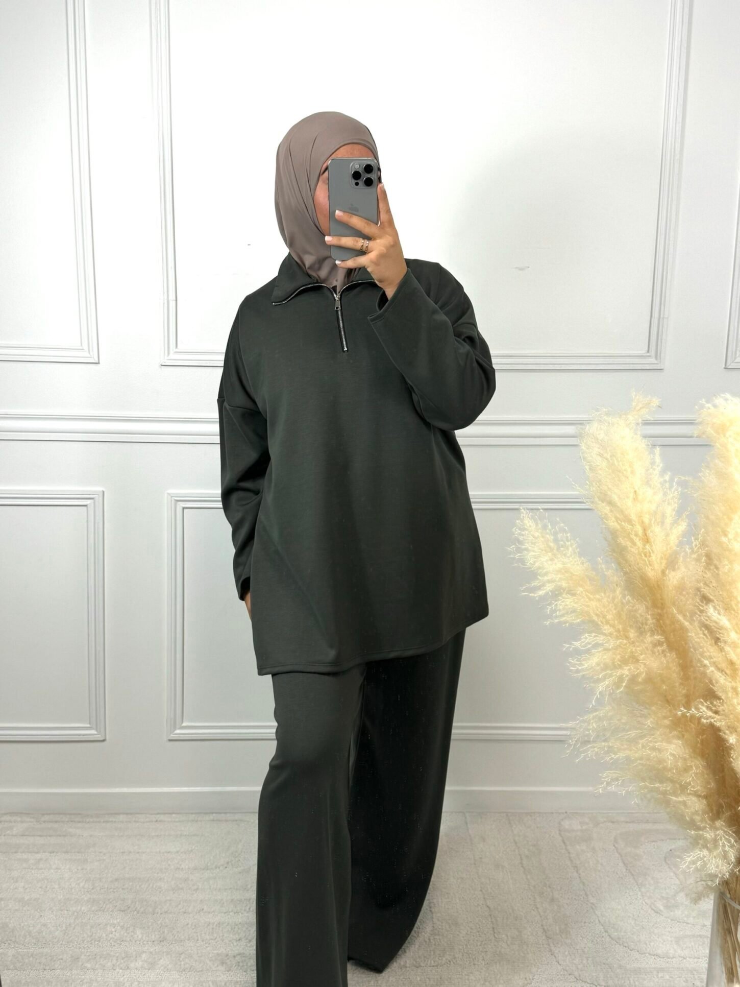 Aman - kaki – Image 3