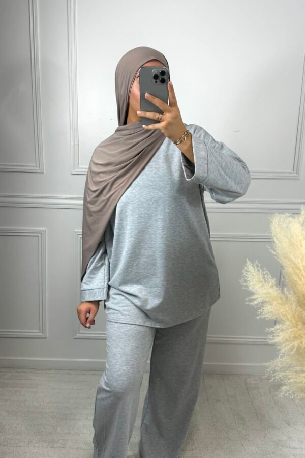 Arwa – gris clair
