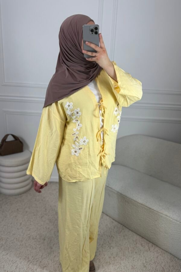 Set Gilet Fleurs – jaune