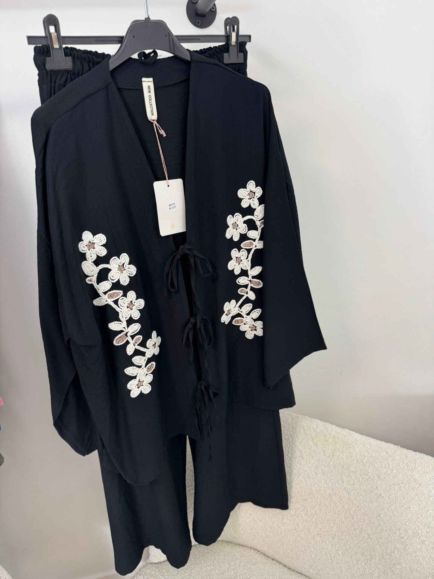 Set Gilet Fleurs – noir