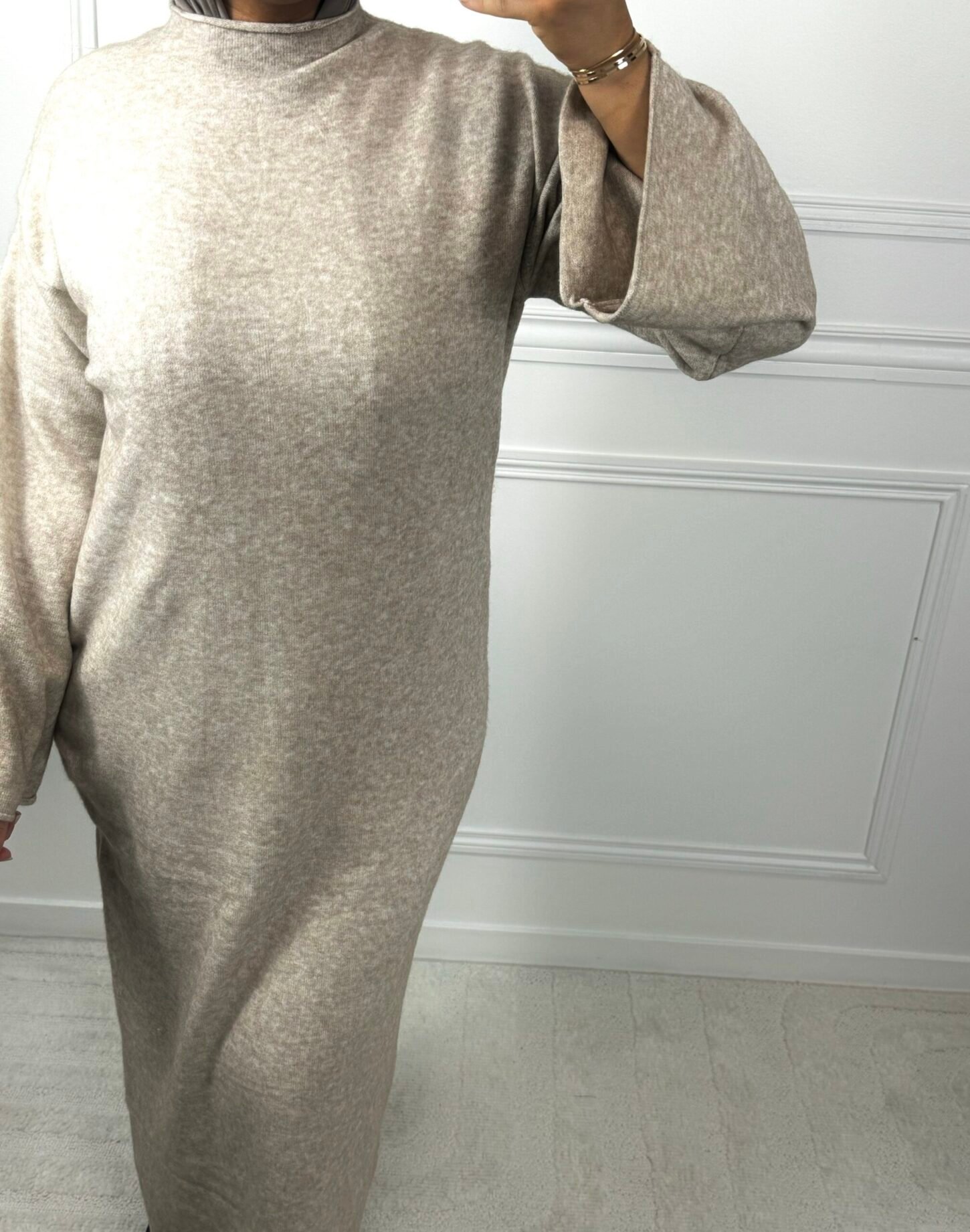 Abaya Essya - beige – Image 2