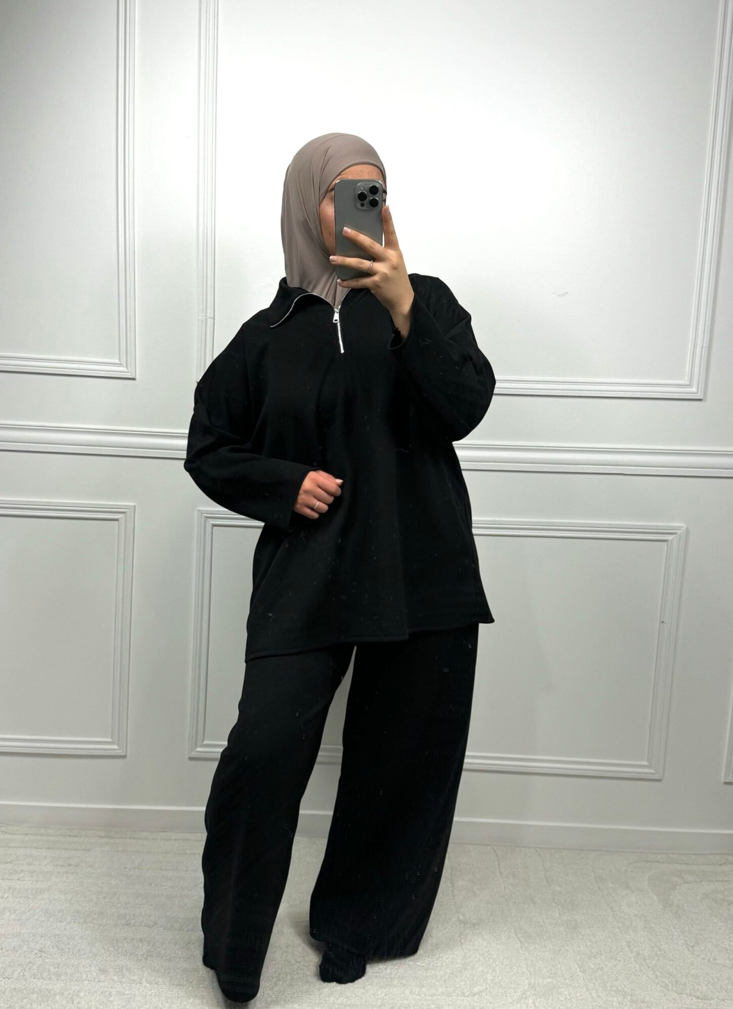 Aman - noir