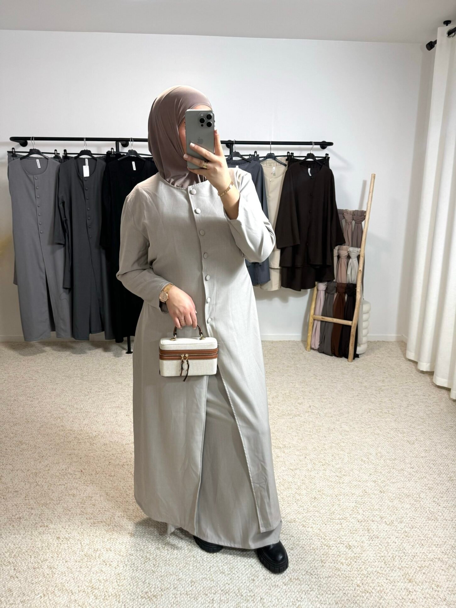 Naqaa - beige