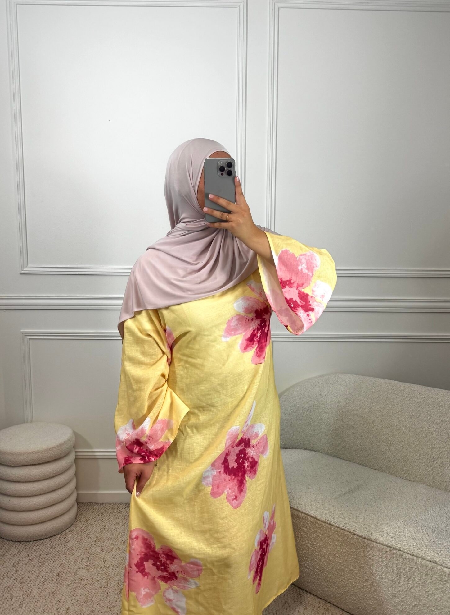 Abaya fleurie - jaune et rose