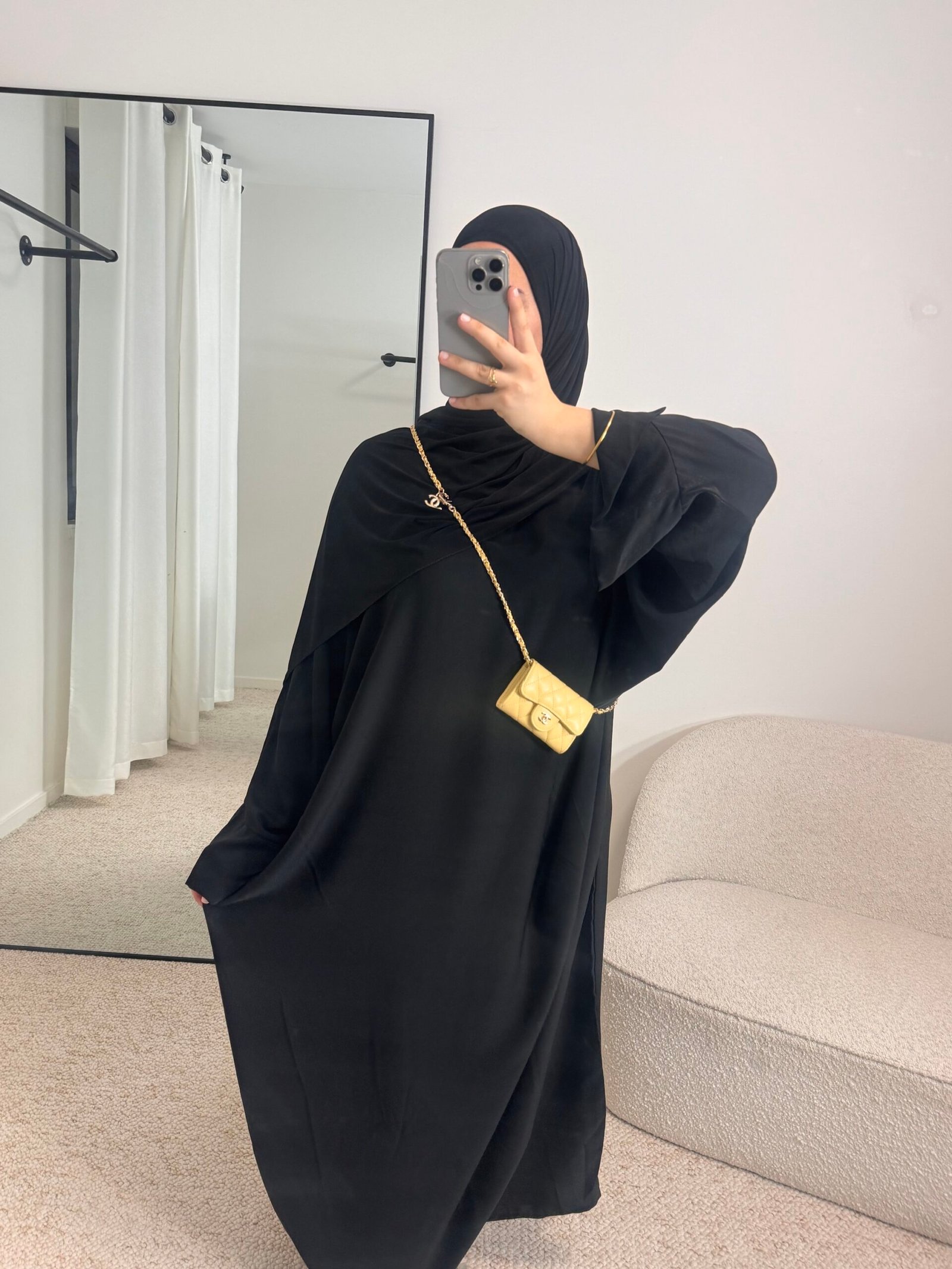 Abaya soie de medine - noir – Image 4