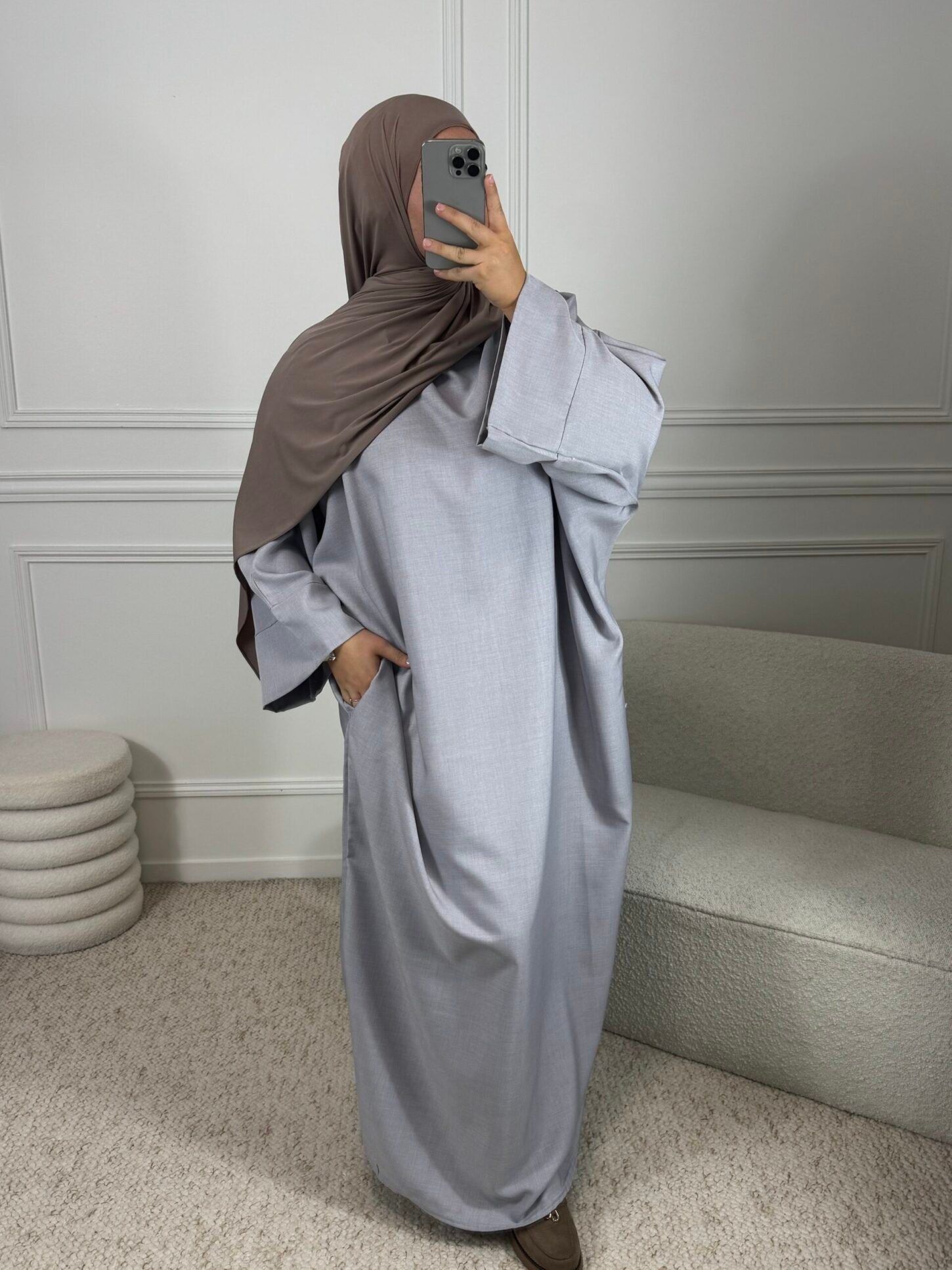 Abaya classic - gris – Image 2