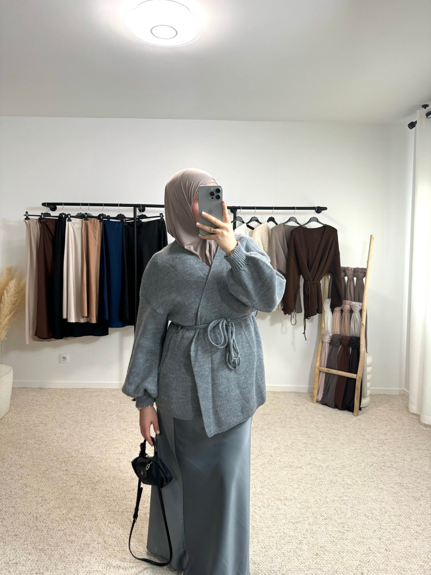 Gilet à nouer - gris – Image 2