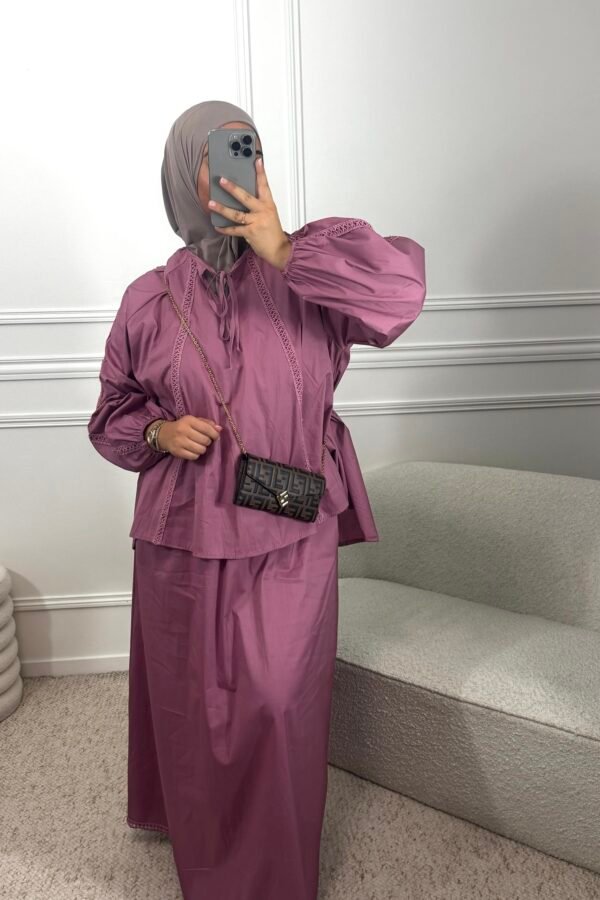 Ensemble oumi – rose