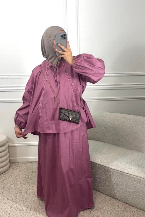 Ensemble oumi – rose