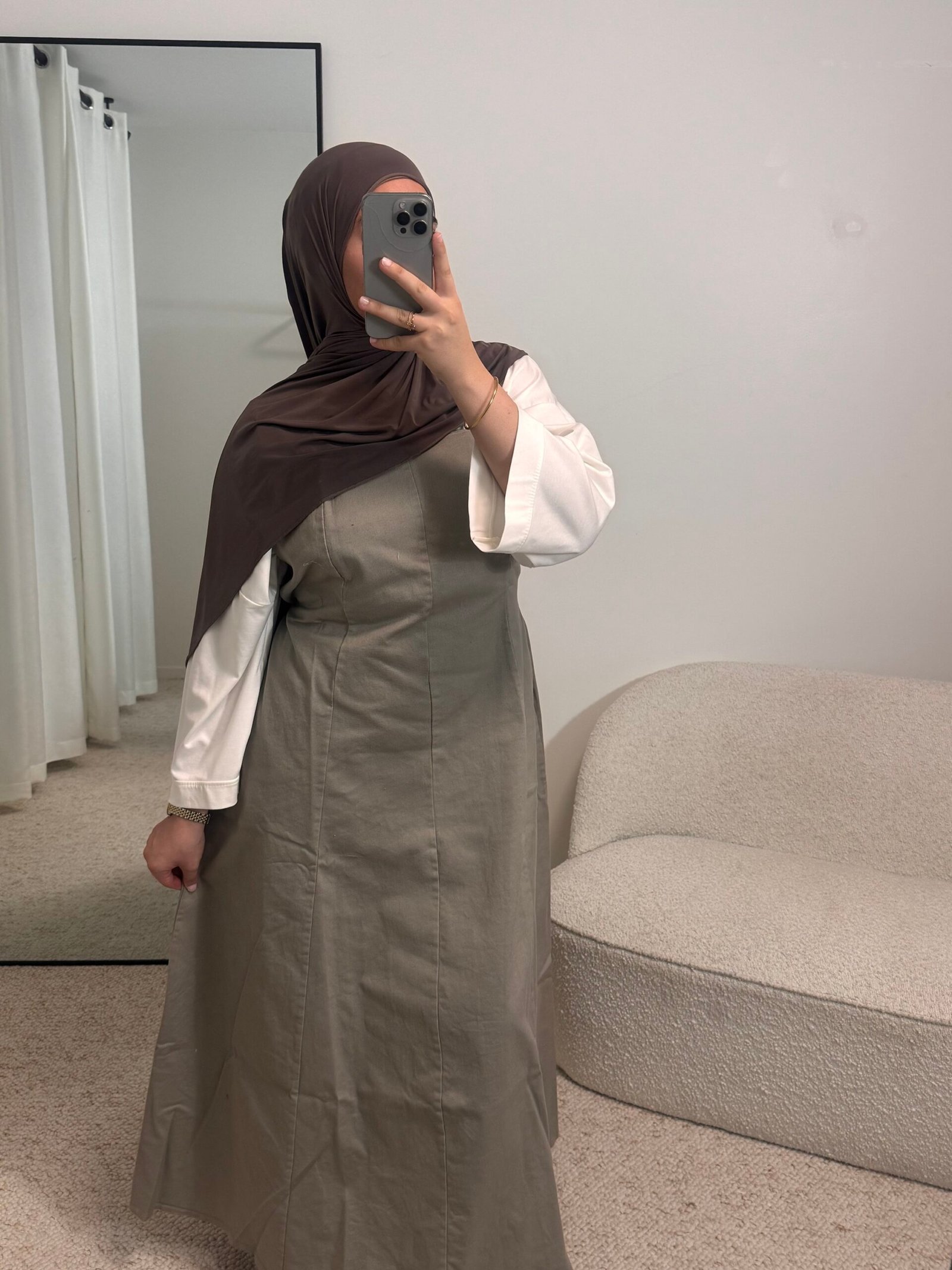 Robe jean sans manche - taupe – Image 2